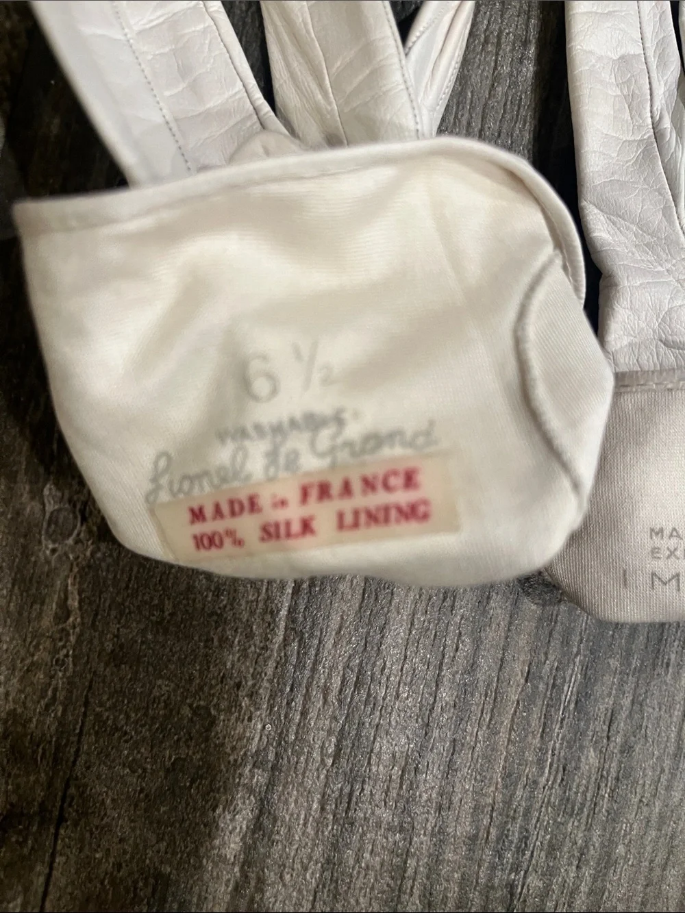 Vintage Classic White Leather & silk Gloves